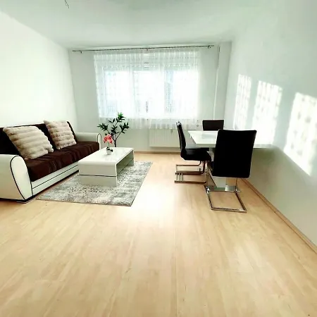 In Apartmán *